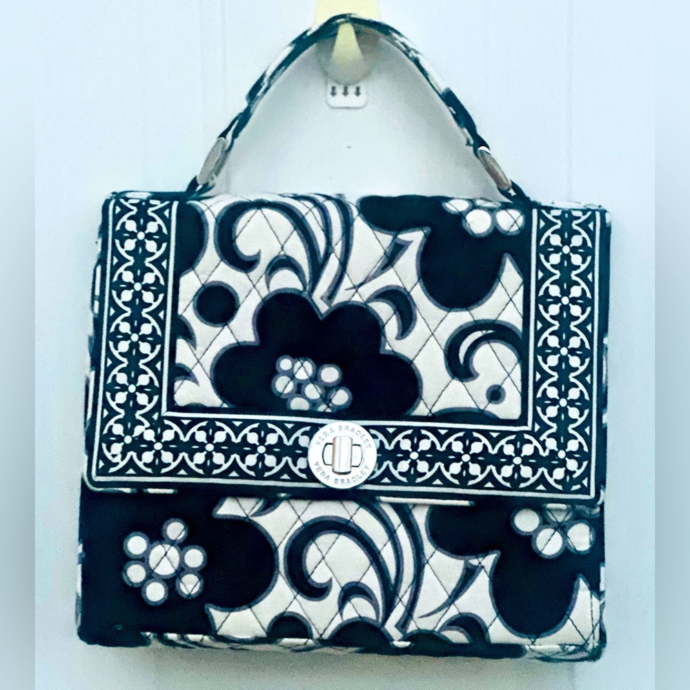 NWOT Vera Bradley Julia Black & White Night & Day Retired Pattern Optional Strap